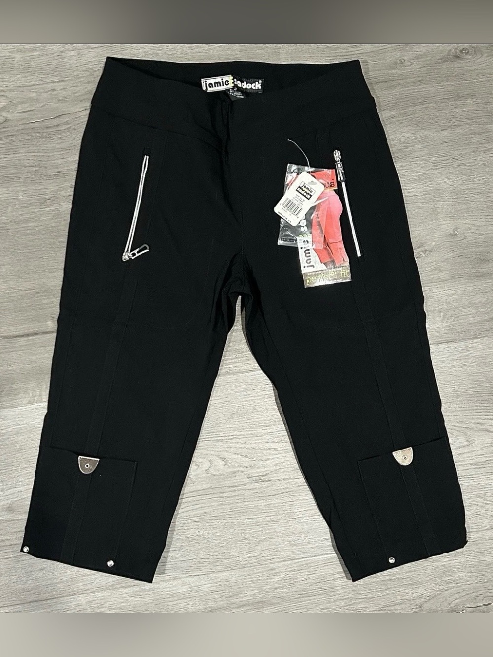 NWT Jamie Sadock 15.5" Bermuda Shorts Skinnylicious Womens Black Size 2 Golf